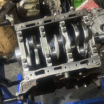 Range Rover Engine Bay